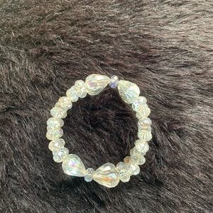 Clear beaded bracelet